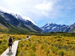 Aroki Mount Cook National Park hiking