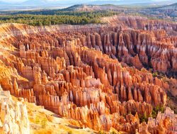 Bryce Canyon National Park amphitheater of hoodoos