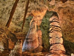 Stalagmites reaching up in Carlsbad Cavern