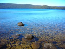 Cradle Mountain Lake St. Clair crystal clear