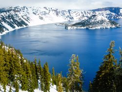 Crater Lake National Park in the snow