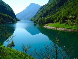 Dolomiti Bellunesi National Park Lago del mis