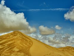 20211002174052 Gobi Gurvansaikhan hiking down sand dune