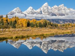 Grand Tetons National Park in the fall with reflection