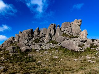 Peak Mountain Prateleiras in Itatiaia National Park, Brazil Stock Image -  Image of rock, blue: 43388999