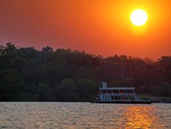 Mosi oa Tunya Vic Falls sunset river cruise